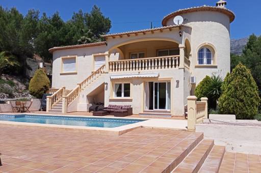 Image of Villa with private tenniscourt and private pool